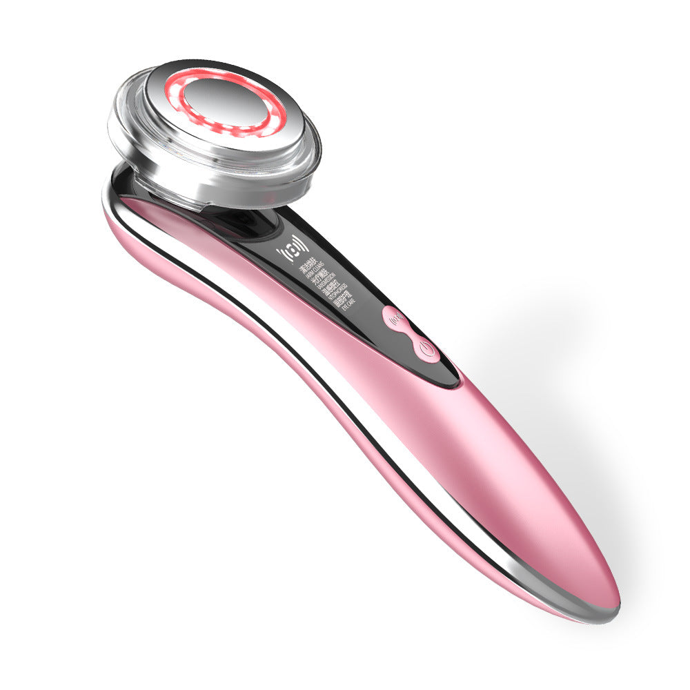 The beauty device cleans the face