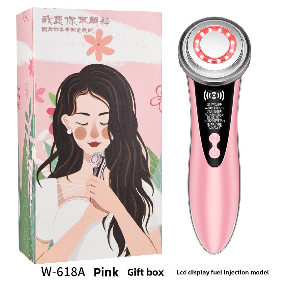 The beauty device cleans the face