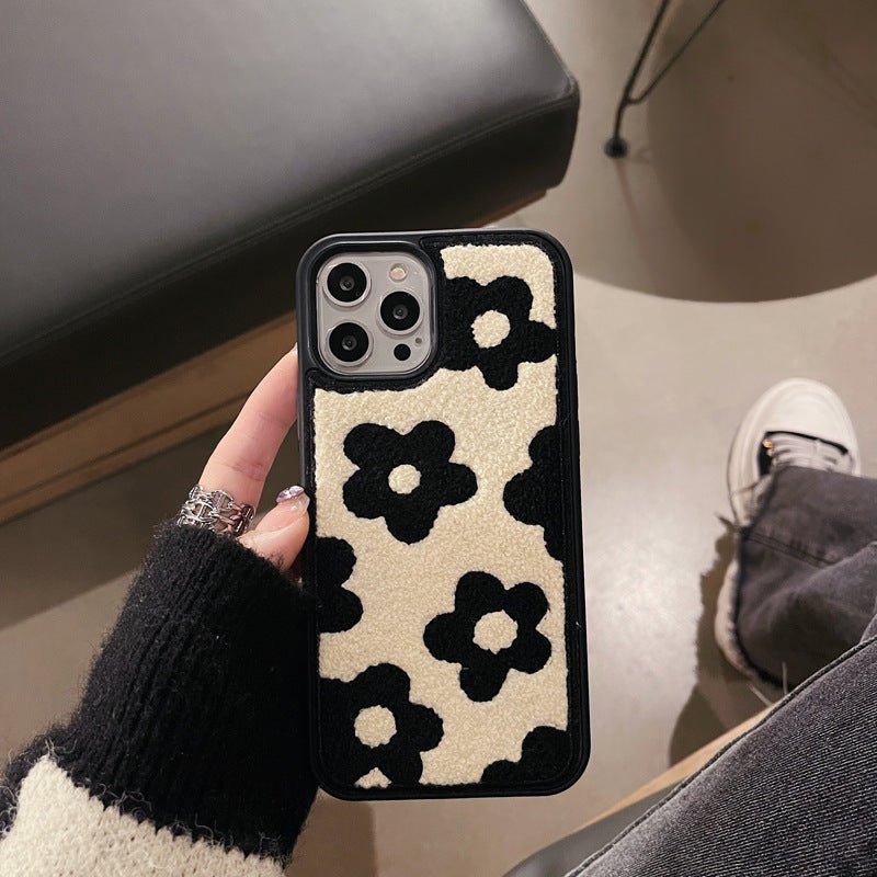 Plush Flowers Are Suitable For Ladies Autumn And Winter Mobile Phone Cases - Lumitria