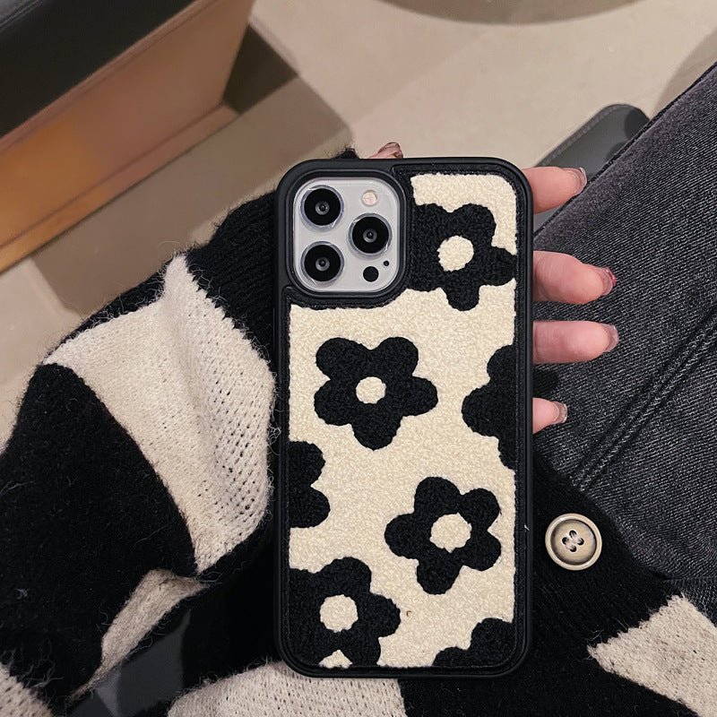 Plush Flowers Are Suitable For Ladies Autumn And Winter Mobile Phone Cases - Lumitria
